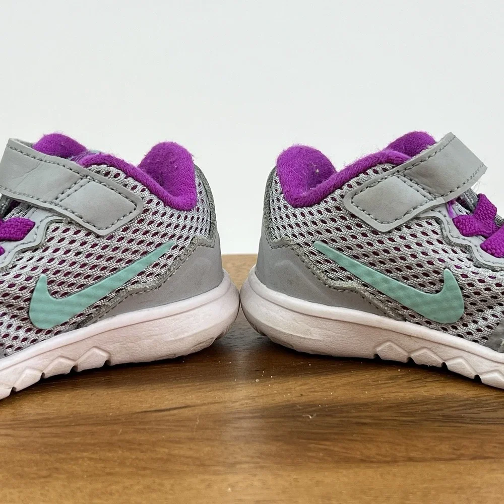 Baby Girls Nike Flex Experience 4 Gray Athletic Slip On Sneakers Shoes‎ Size 2 C